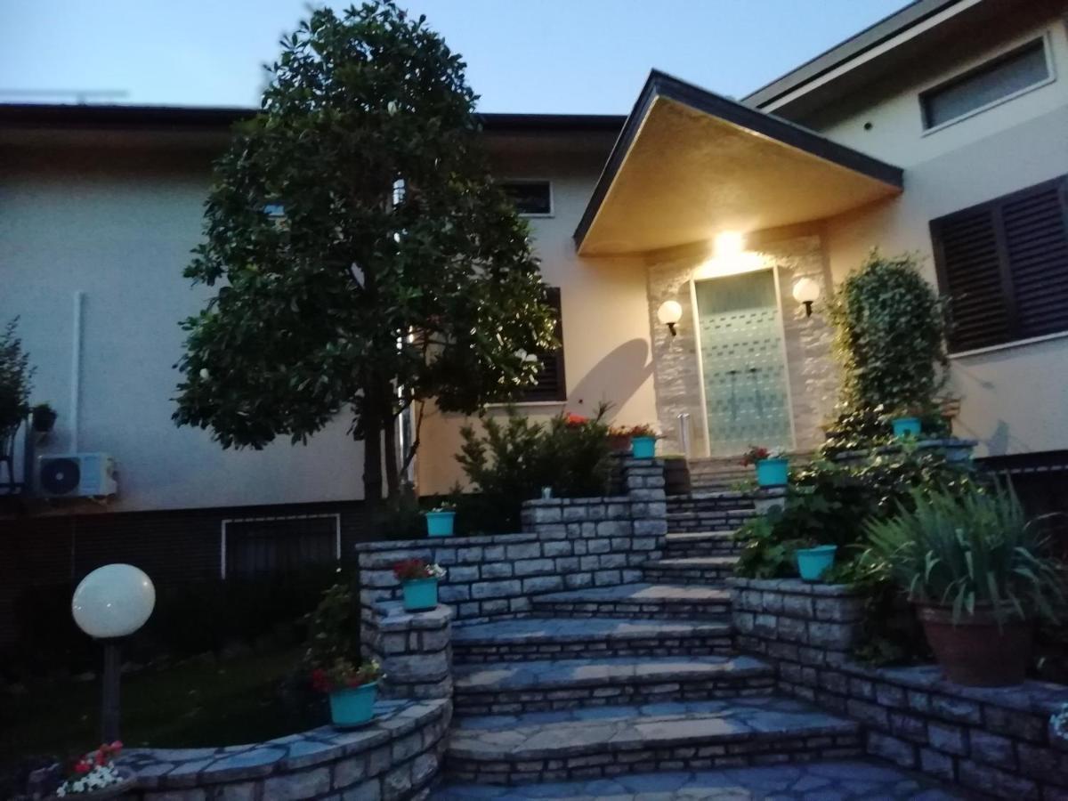 B&B Boutique Villa Terry Medolago Exterior foto