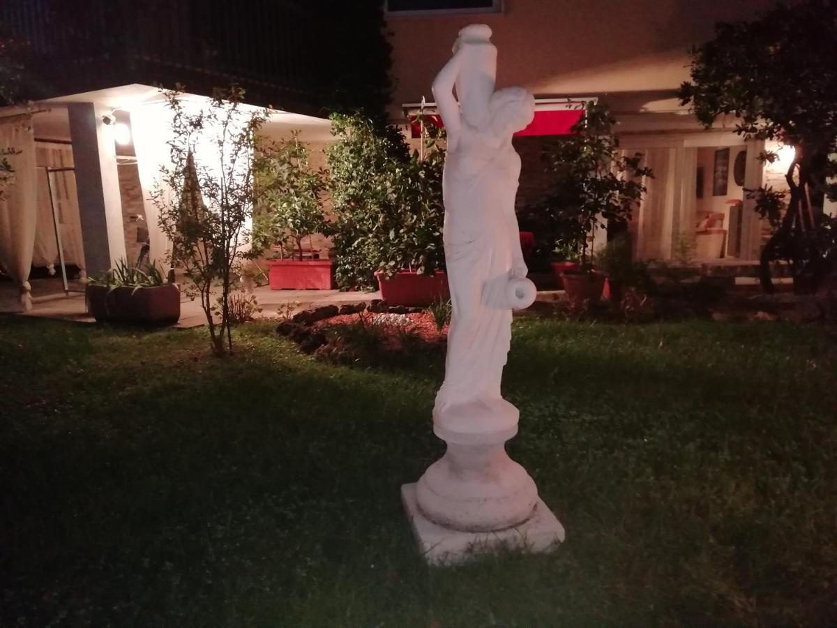 B&B Boutique Villa Terry Medolago Exterior foto